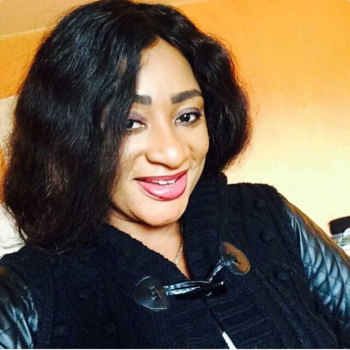 Pictures of some of the pretty actresses in Kumawood Pictures of some of the pretty actresses in Kumawood