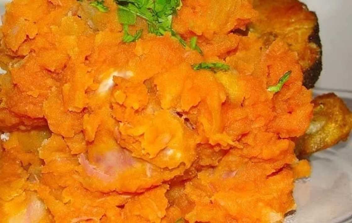 A dish of Aportornsu A dish of Aportornsu