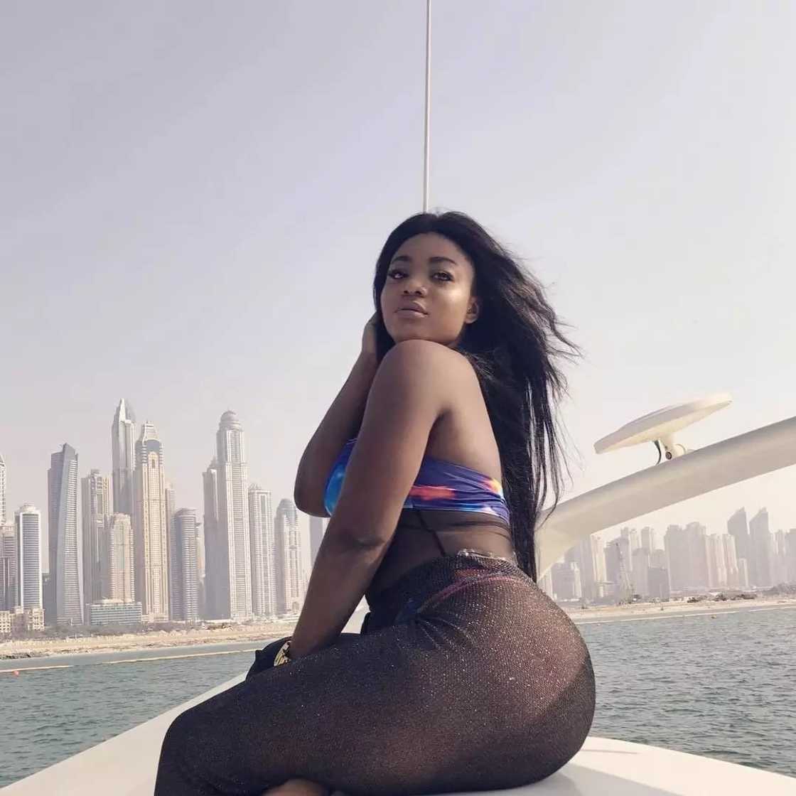 Wild and trending photos of kumawood actress Vivian Okyere Wild and trending photos of kumawood actress Vivian Okyere