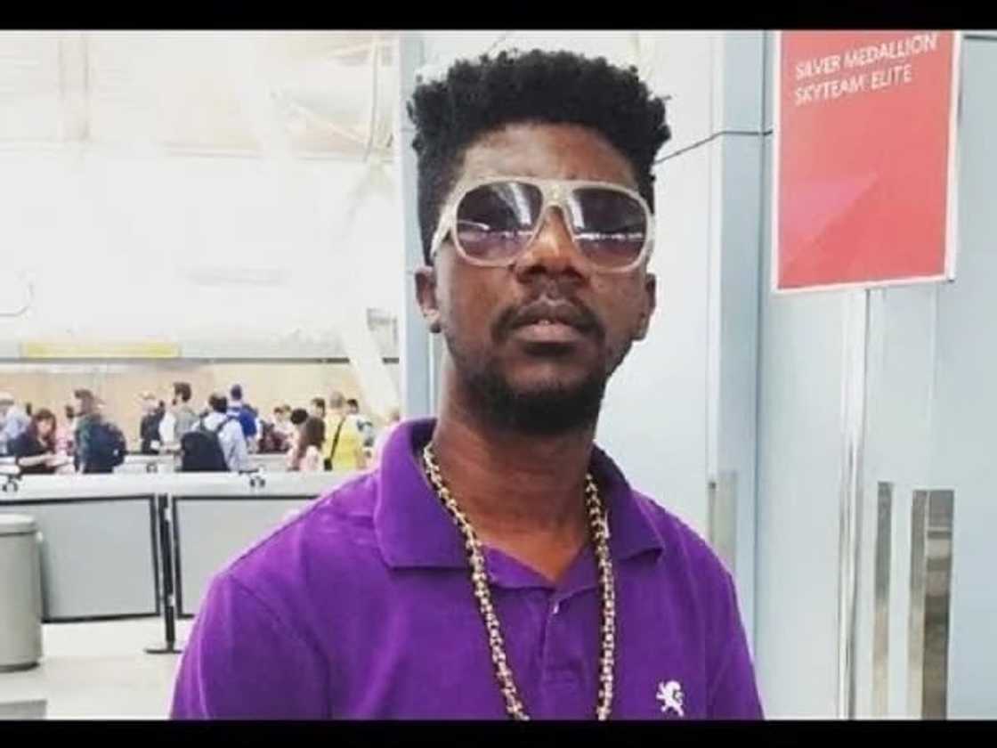 Shatta Wale is not God – Tic Tac revokes ‘curse’ that he can’t release a hit song Shatta Wale is not God – Tic Tac revokes ‘curse’ that he can’t release a hit song
