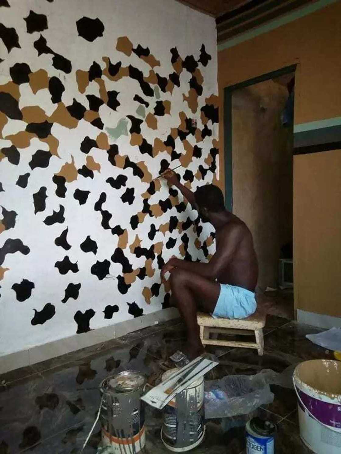 Meet 25-year-old SHS leaver who has taught himself into a skilled painter Meet 25-year-old SHS leaver who has taught himself into a skilled painter