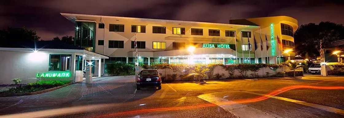 Accra's top 10 live band venues Accra's top 10 live band venues