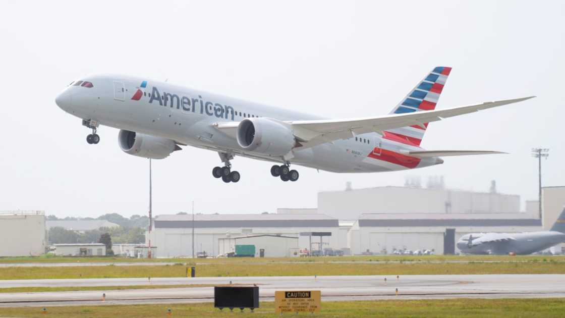 American Airlines became the latest US carrier to report strong profits on robust travel demand American Airlines became the latest US carrier to report strong profits on robust travel demand