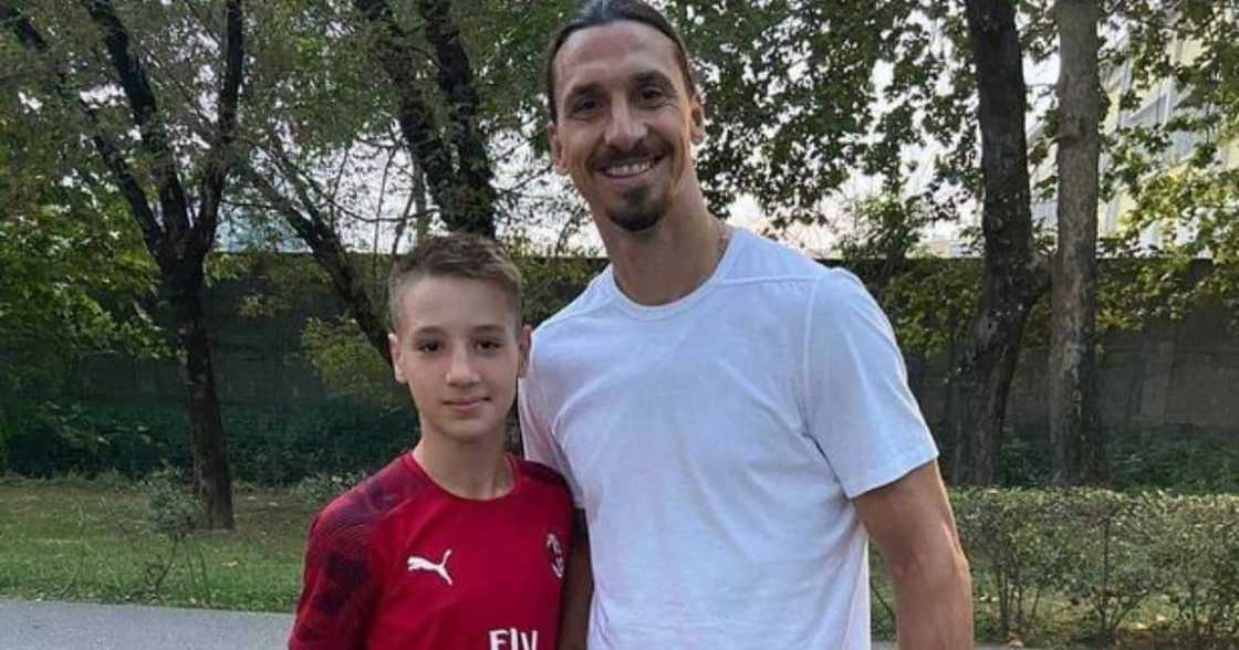 Francesco Camarda with AC Milan legend Zlatan Ibrahimovic. Photo: Daily Star.