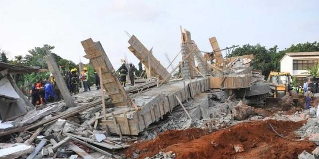 Building falls apart in Cantonments which kills three people Building falls apart in Cantonments which kills three people
