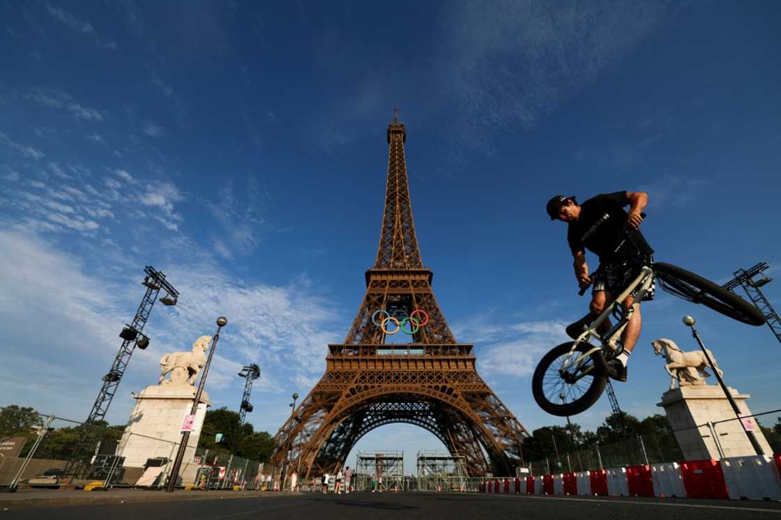 The French economy will catch some air thanks to the Olympic and Paralympic Games The French economy will catch some air thanks to the Olympic and Paralympic Games
