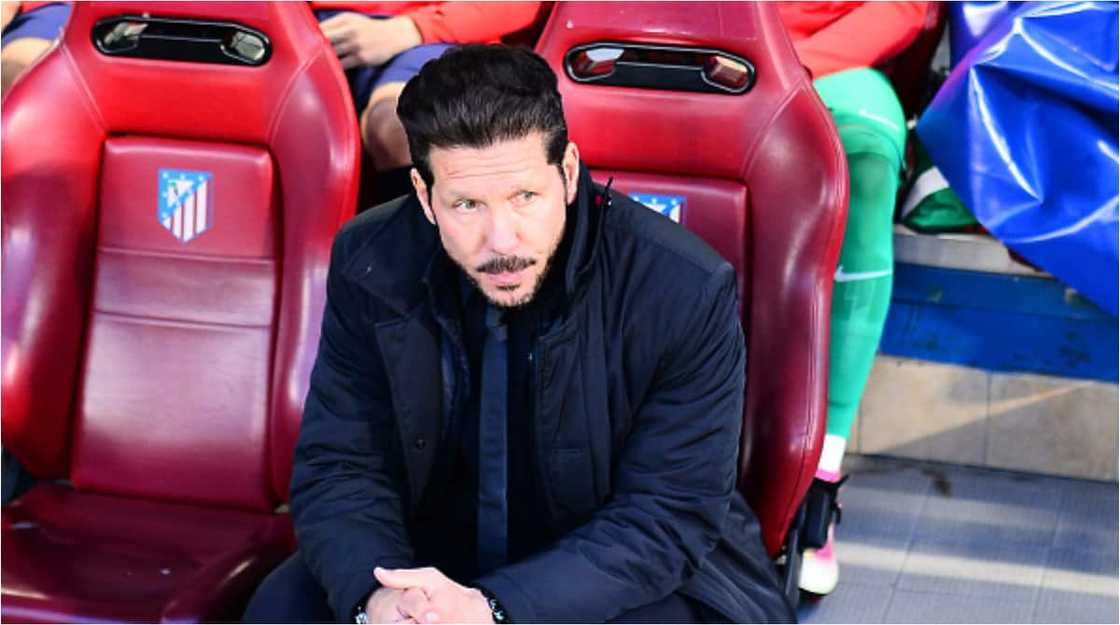 Diego Simeone Reveals How He Spoke With Luis Suarez to Urge Messi to Move to Atletico Before PSG Deal Diego Simeone Reveals How He Spoke With Luis Suarez to Urge Messi to Move to Atletico Before PSG Deal