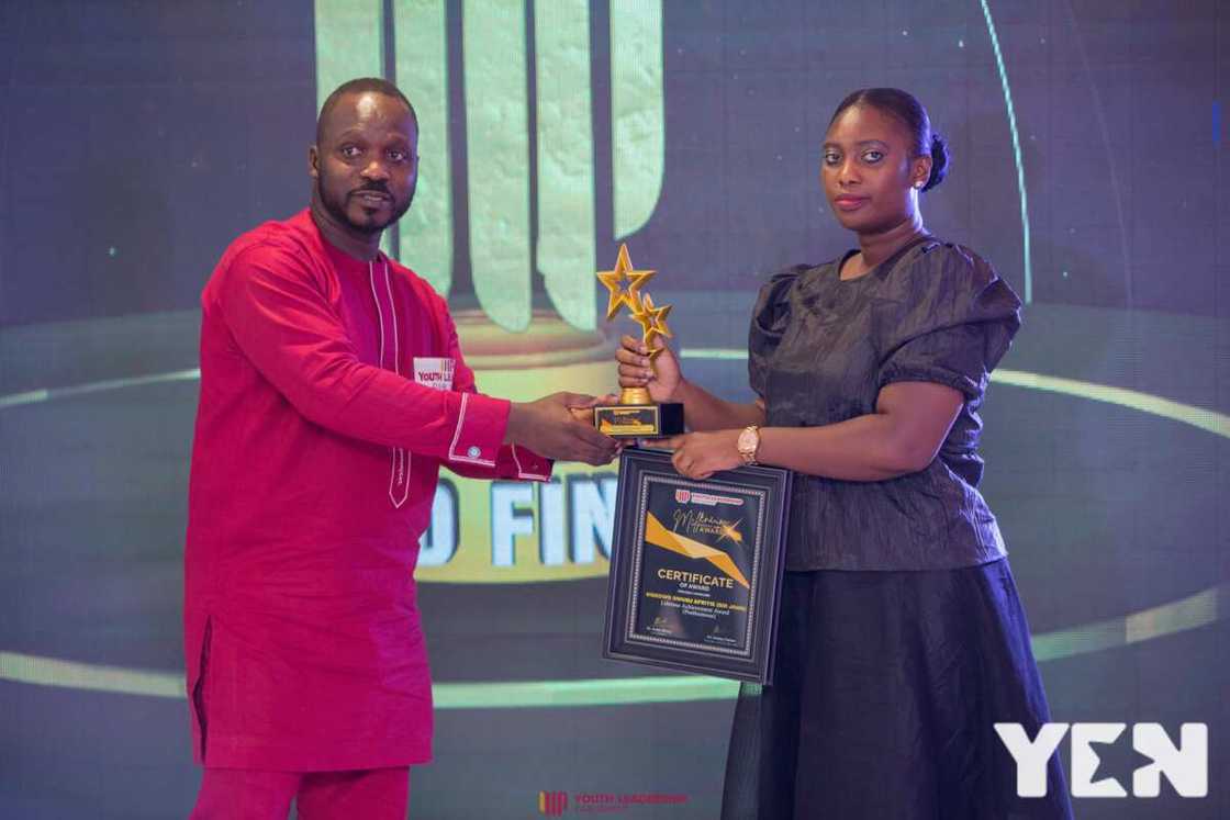 Youth Leadership Parliament honours late Sir John Youth Leadership Parliament honours late Sir John