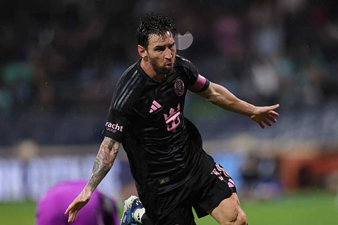 Lionel Messi #10 of Inter Miami CF celebrates after scoring the team's fourth goal during the MLS match between New York City FC and Inter Miami CF at Citi Field