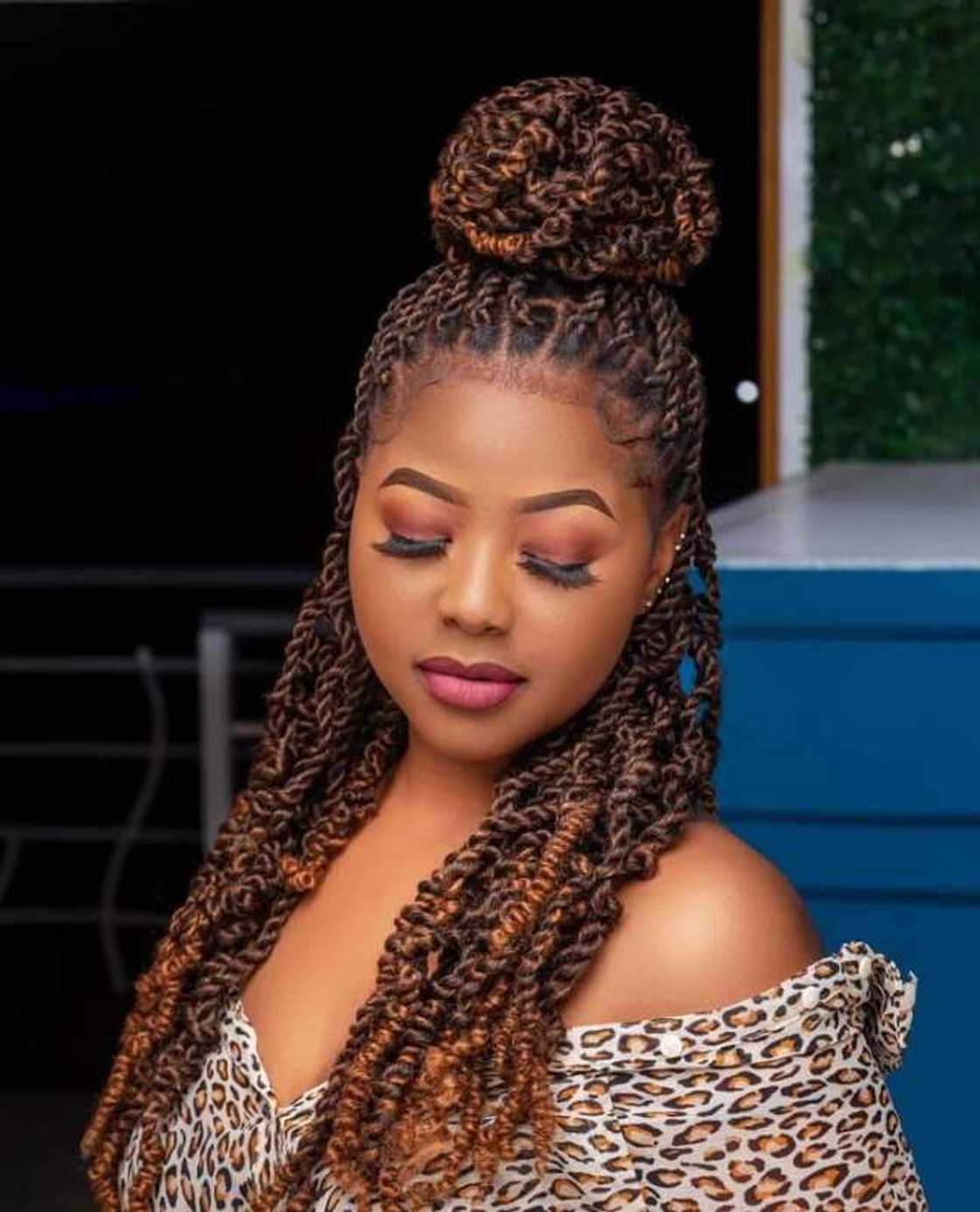 Half up half down hairstyles for black hair Half up half down hairstyles for black hair