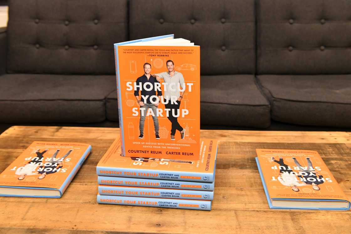 A view of the book "Shortcut Your Startup" A view of the book "Shortcut Your Startup"