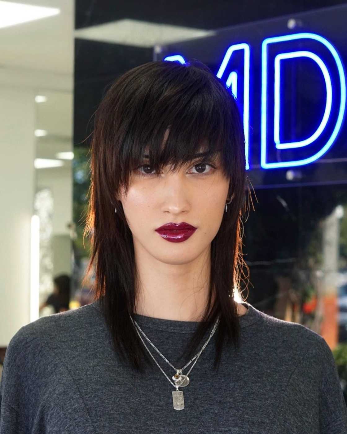 Fine hair low maintenance medium length haircut Fine hair low maintenance medium length haircut