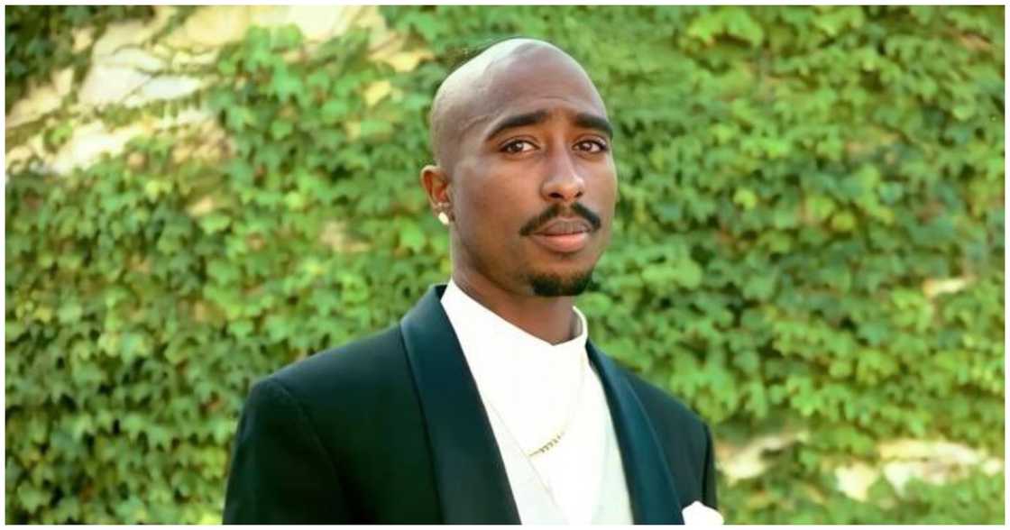 Crystal Clear: Photos Of Late American Rapper 2Pac Shakur Pops Up Online, Netizens React