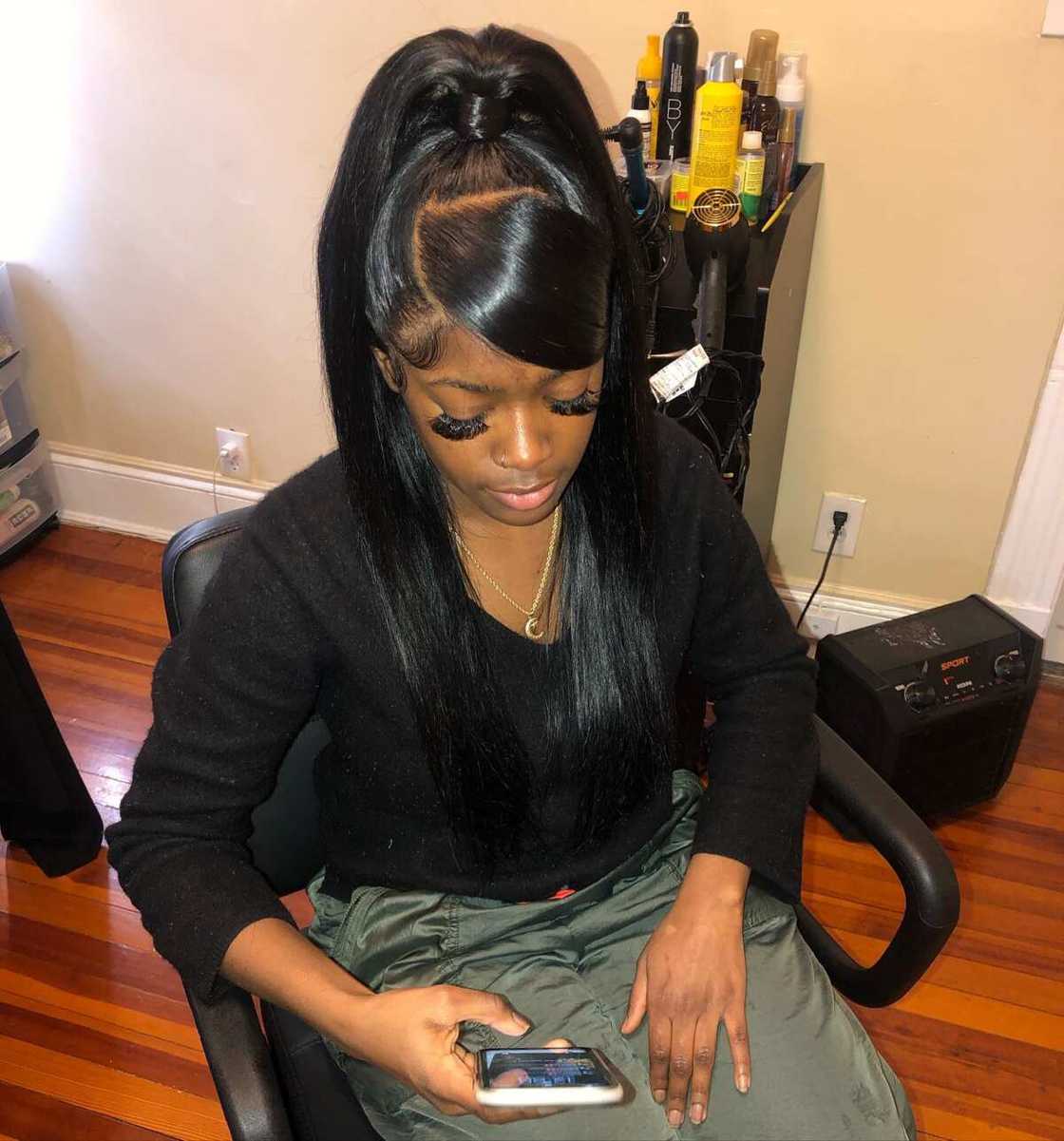 High-Quality Frontal Hairstyles View in HD High-Quality Frontal Hairstyles View in HD