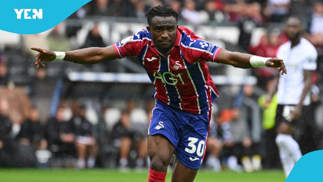 Joseph Opoku, Swansea City, Derby County, English Championship, Joseph Opoku opening goal, Ronald Pereira. Joseph Opoku, Swansea City, Derby County, English Championship, Joseph Opoku opening goal, Ronald Pereira.