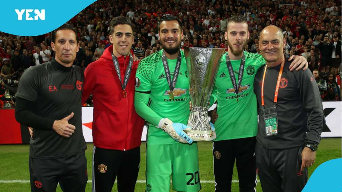 Jose Mourinho, Silvino Louro, goalkeeping coach, Inter Milan, Manchester United, Chelsea, Real Madrid, Petr Cech, John Terry, Mourinho's tribute, goalkeeper legacy, FC Porto.