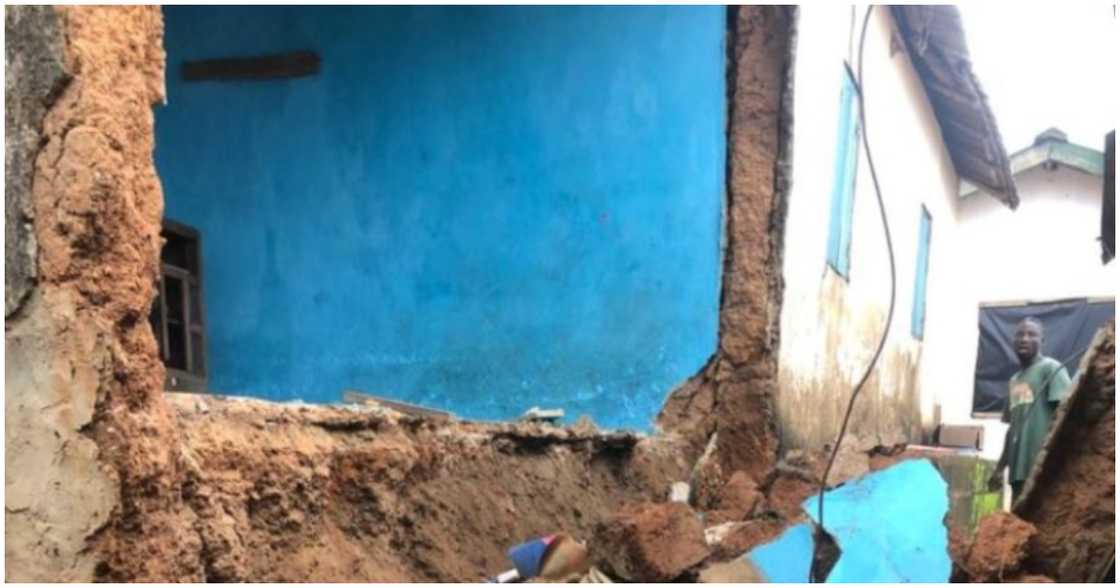 The collapsed building The collapsed building