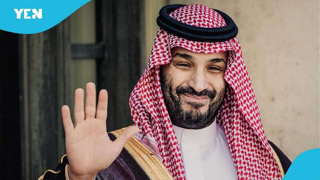Saudi Arabia work visas, foreign workers Saudi Arabia, new visa regulations Saudi Arabia, Saudi work visa limits, business visa quota Saudi Arabia, Nitaqat classification system, foreign employment opportunities Saudi Arabia