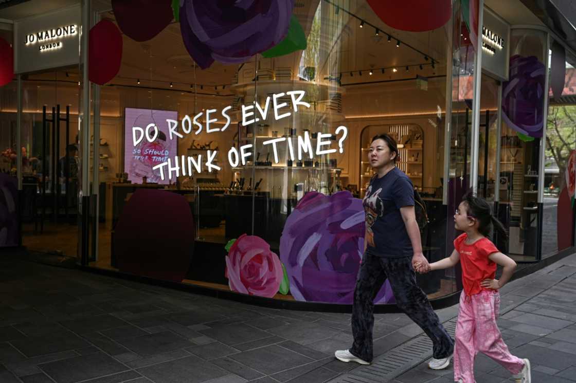 China's economy is facing several headwinds, inluding weak consumer activity and a debilitating housing crisis China's economy is facing several headwinds, inluding weak consumer activity and a debilitating housing crisis