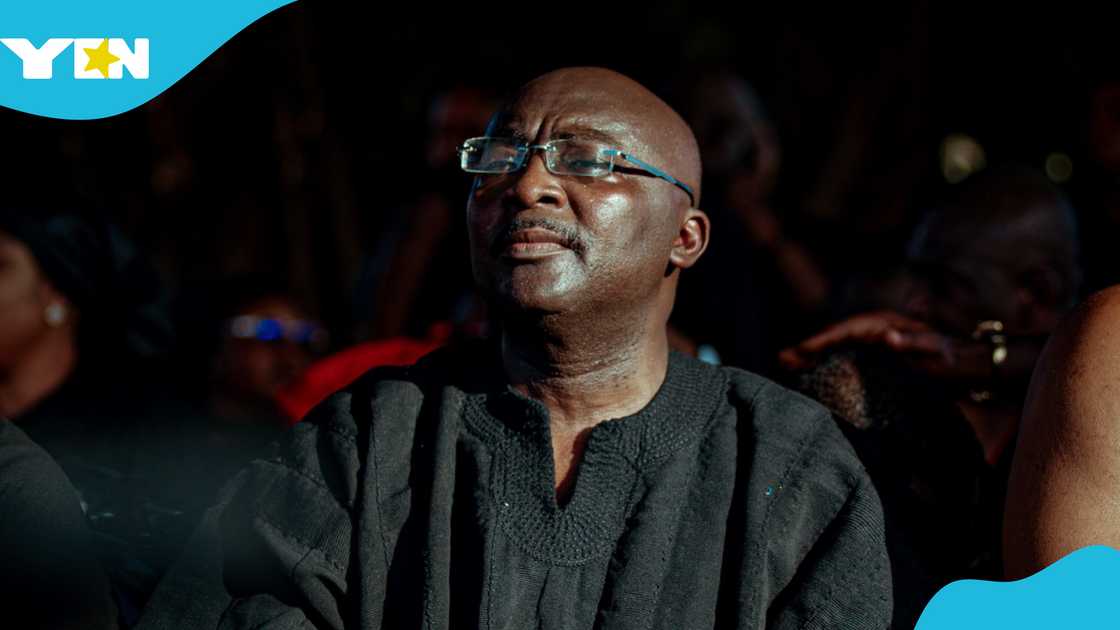 Bawumia and Bryan Acheampong Have Soft Showdown During Mamponghene Funeral Bawumia and Bryan Acheampong Have Soft Showdown During Mamponghene Funeral