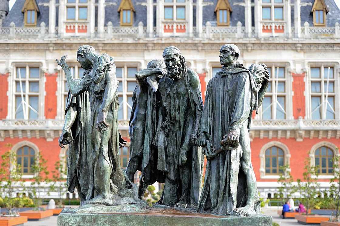 Auguste Rodin's "bourgeois de Calais" in the city of Calais. Auguste Rodin's "bourgeois de Calais" in the city of Calais.