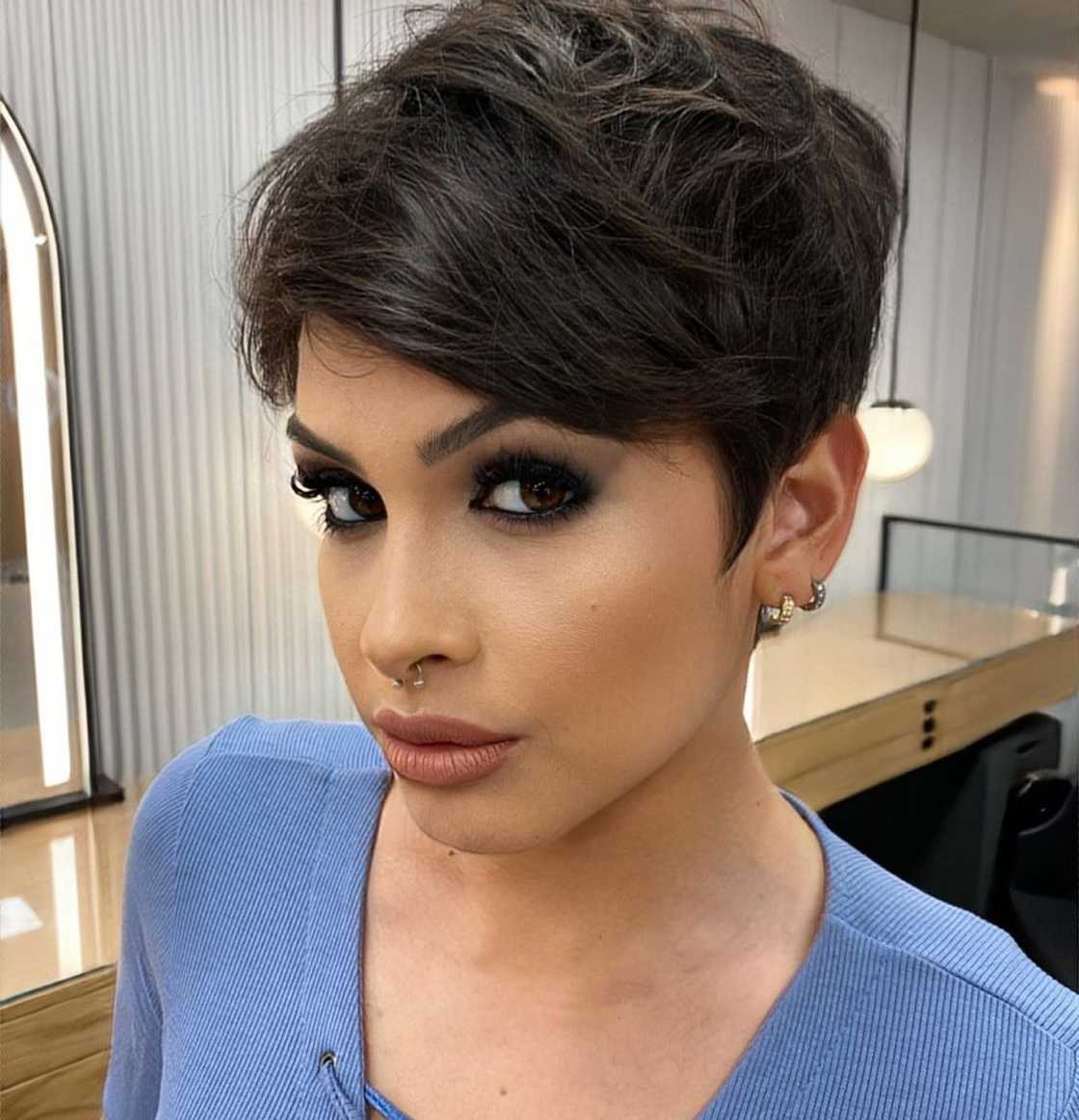 short bob with bangs short bob with bangs