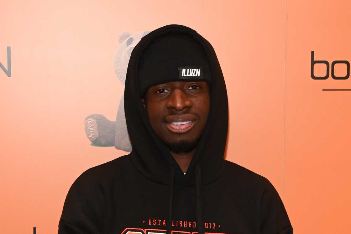 hot YouTubers hot YouTubers