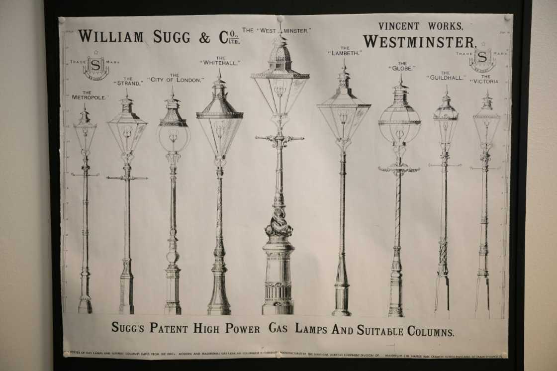 London has more than 1,000 gas street lamps dating back to the 19th century London has more than 1,000 gas street lamps dating back to the 19th century