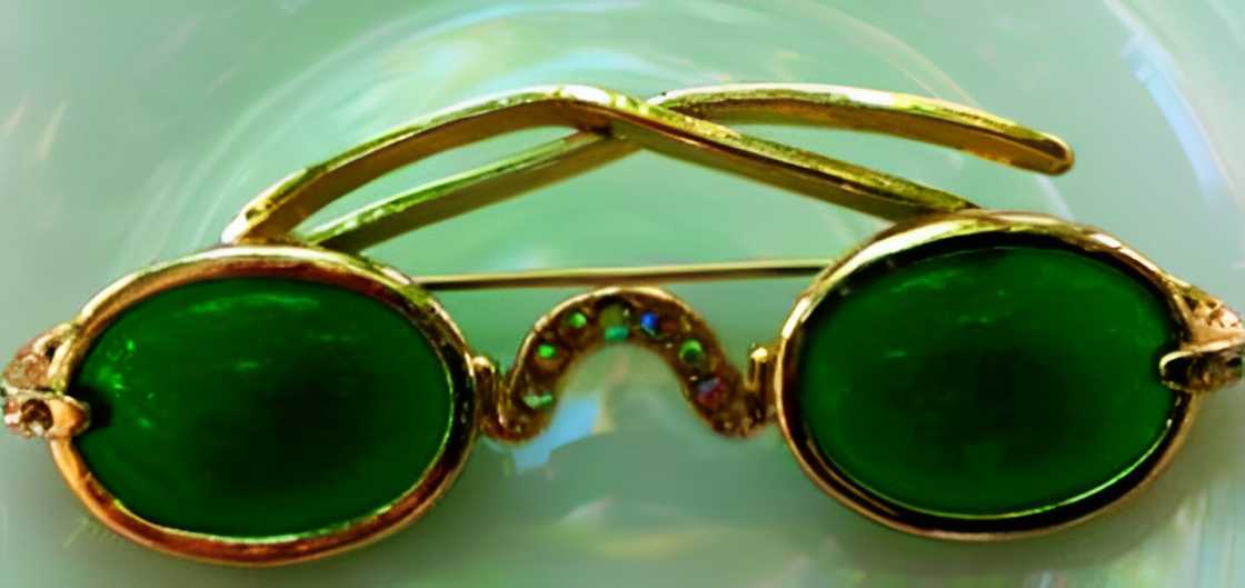 Shiels Emerald Sunglasses