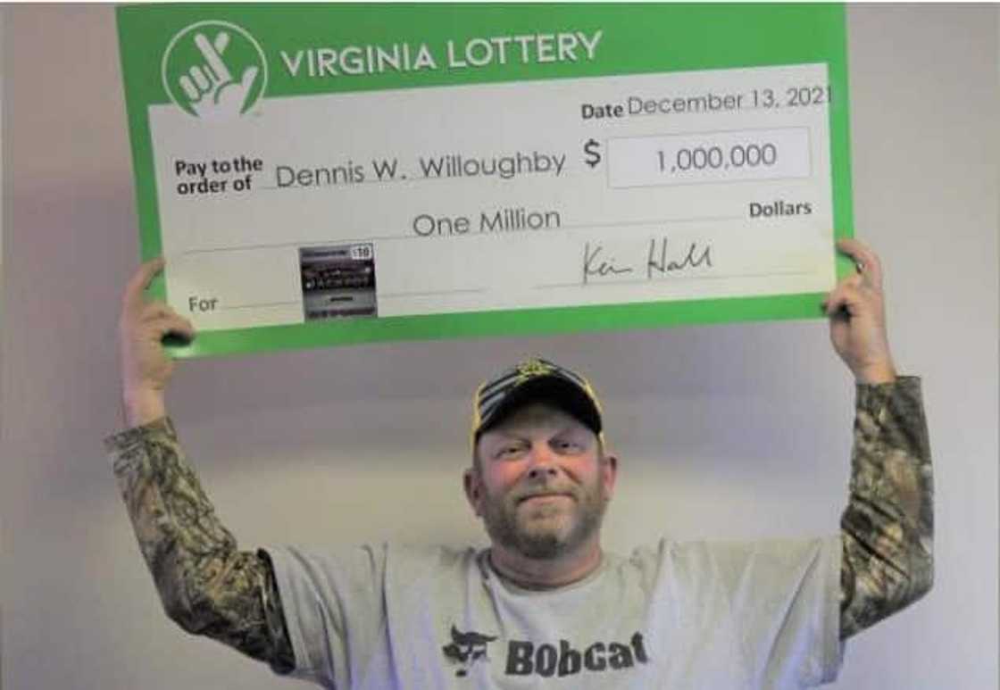 He played lottery on his way to buy some milk. He played lottery on his way to buy some milk.