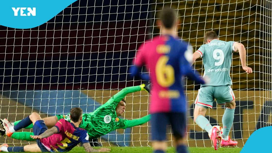 Alexander Sorloth scored late to seal a draw for Atletico Madrid. Alexander Sorloth scored late to seal a draw for Atletico Madrid.