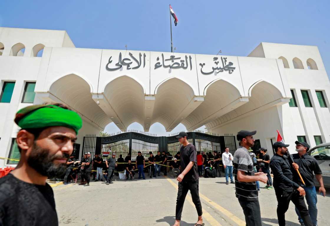 The Sadrists, who have already been camping outside parliament for the past three weeks, are demanding snap elections after 2021 polls failed to deliver a majority government The Sadrists, who have already been camping outside parliament for the past three weeks, are demanding snap elections after 2021 polls failed to deliver a majority government