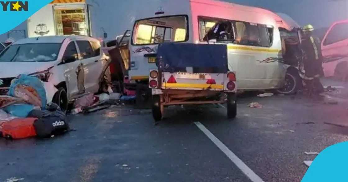 South Africa, road accident, Road Traffic Management Corporation, 21 people die, road safety, Western Cape Mobility