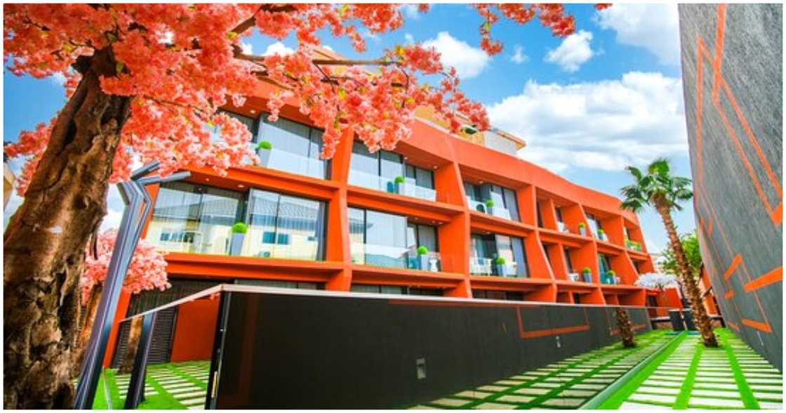 Bel Air Crest Bel Air Crest