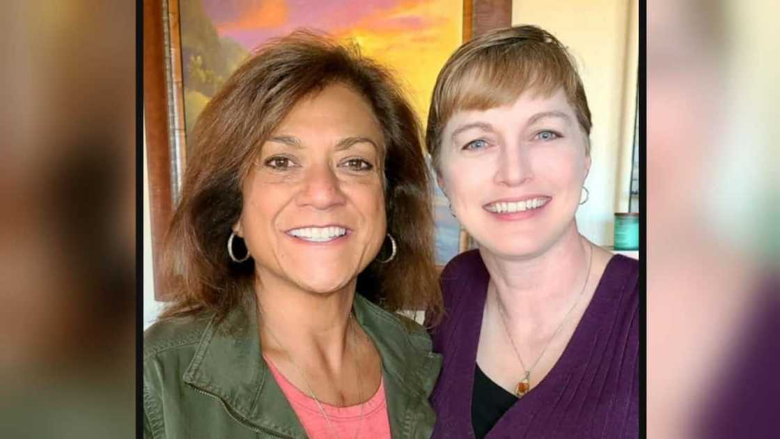 The hospital said they could not help the lady before taking a COVID-19 vaccine. The hospital said they could not help the lady before taking a COVID-19 vaccine.