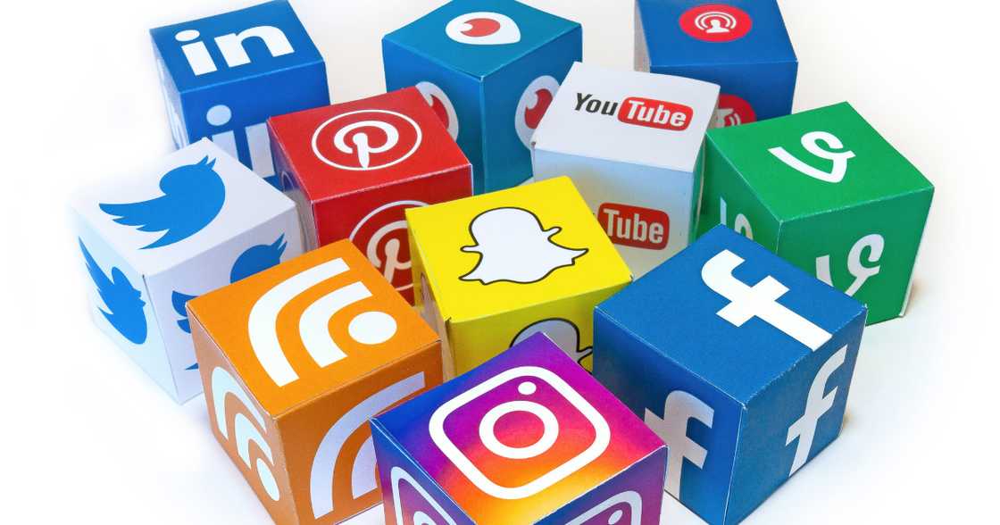 Social Media Manager as a full time job Social Media Manager as a full time job