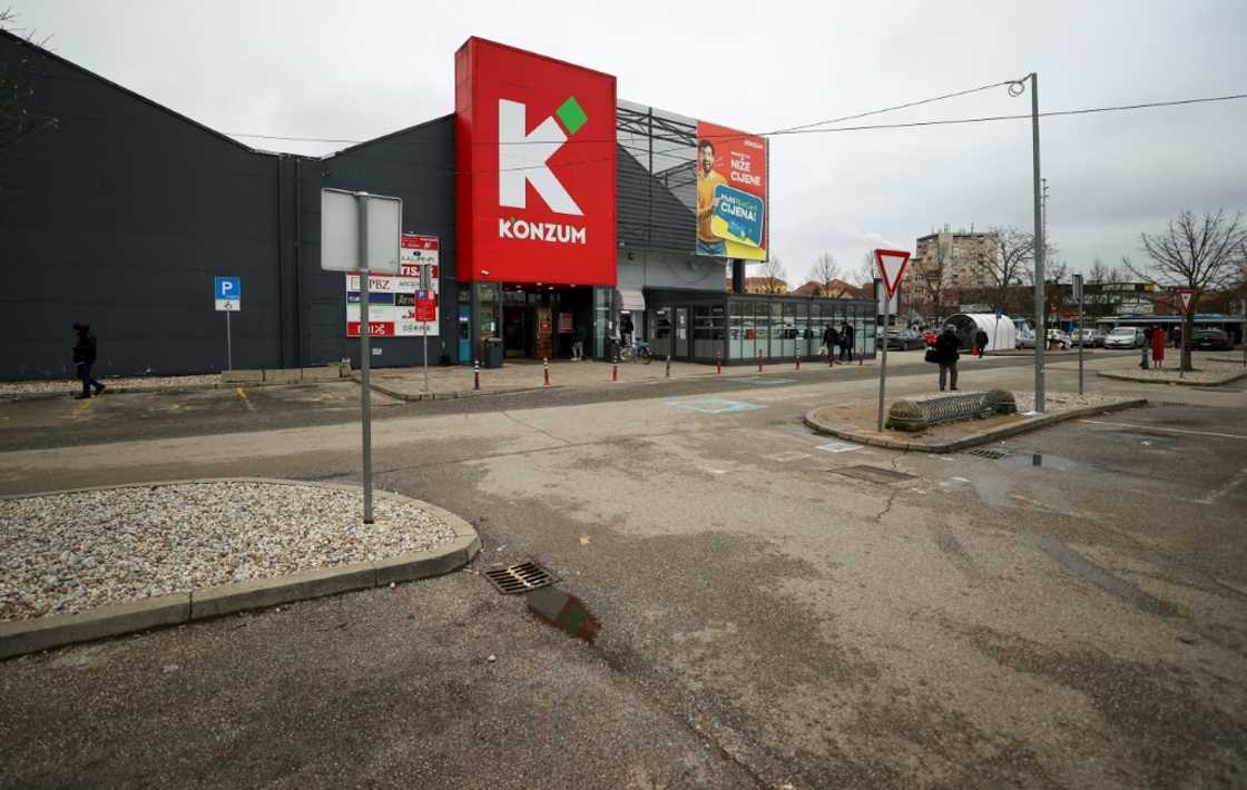 The parking lot of a Zagreb mall was empty on as Croatians heeded a call to boycott shopping to protest high prices The parking lot of a Zagreb mall was empty on as Croatians heeded a call to boycott shopping to protest high prices