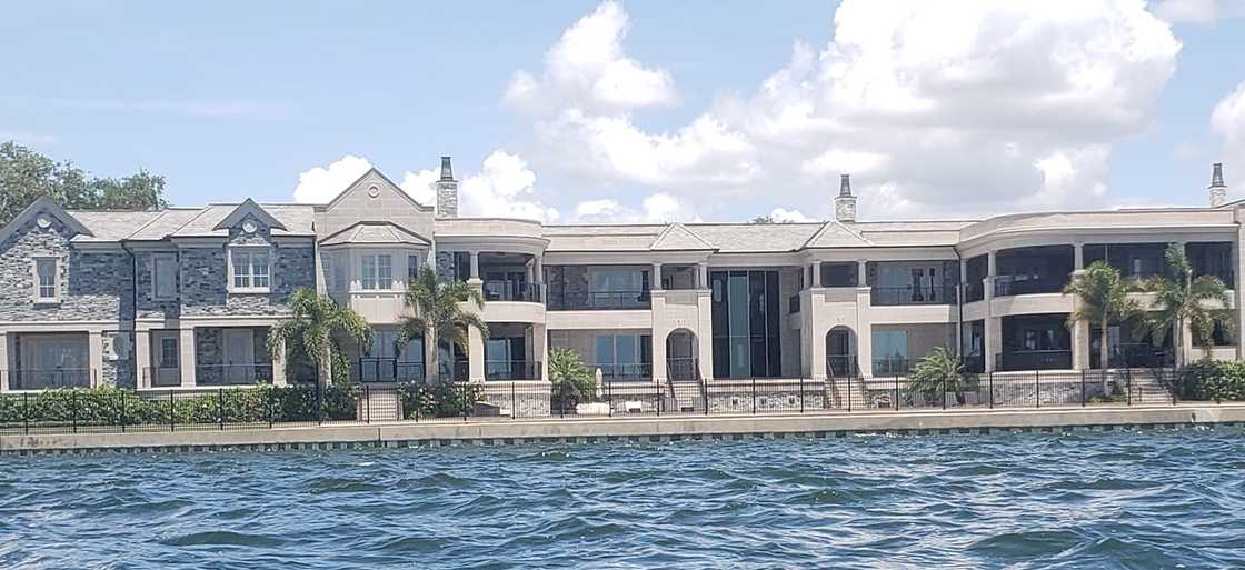 celebrities that live in tampa celebrities that live in tampa