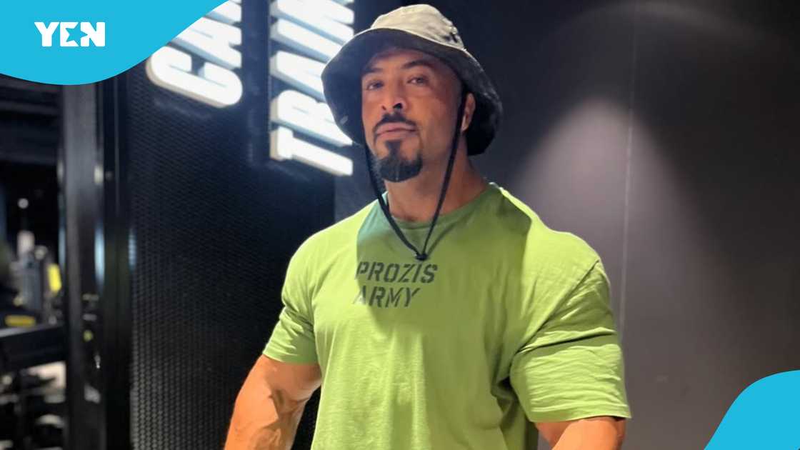 Hichman Bukhari, Cristiano Ronaldo, bodyguard. Hichman Bukhari, Cristiano Ronaldo, bodyguard.