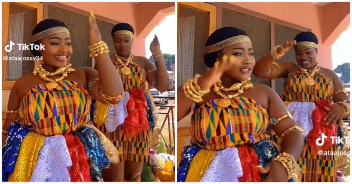 Photo of traditional dancers Photo of traditional dancers