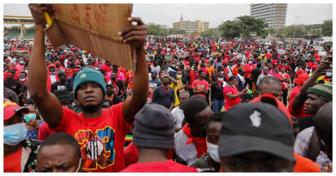 Demonstrators at circle