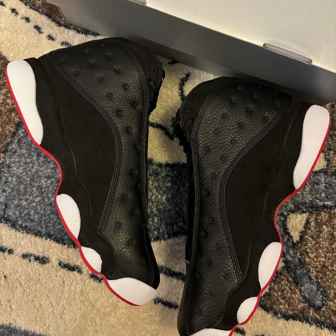 Game-Worn & Signed Air Jordan Low XIII shoes Game-Worn & Signed Air Jordan Low XIII shoes