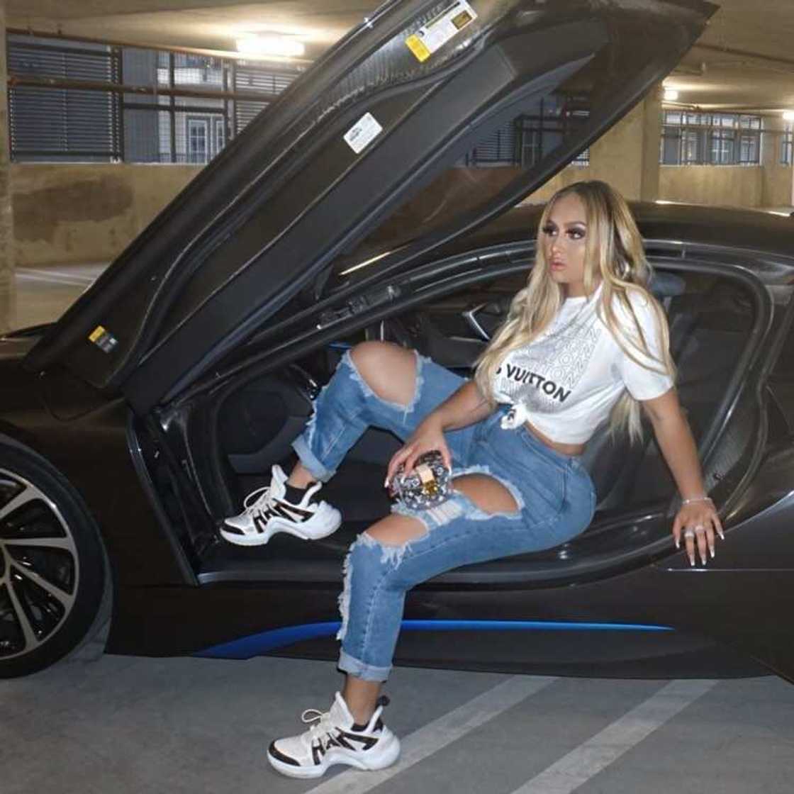 Jojo Zarur Jojo Zarur