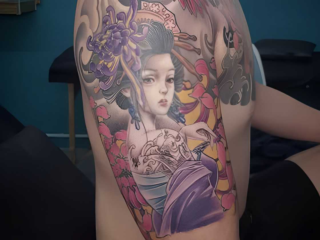 A beautiful hand Geisha tattoo A beautiful hand Geisha tattoo