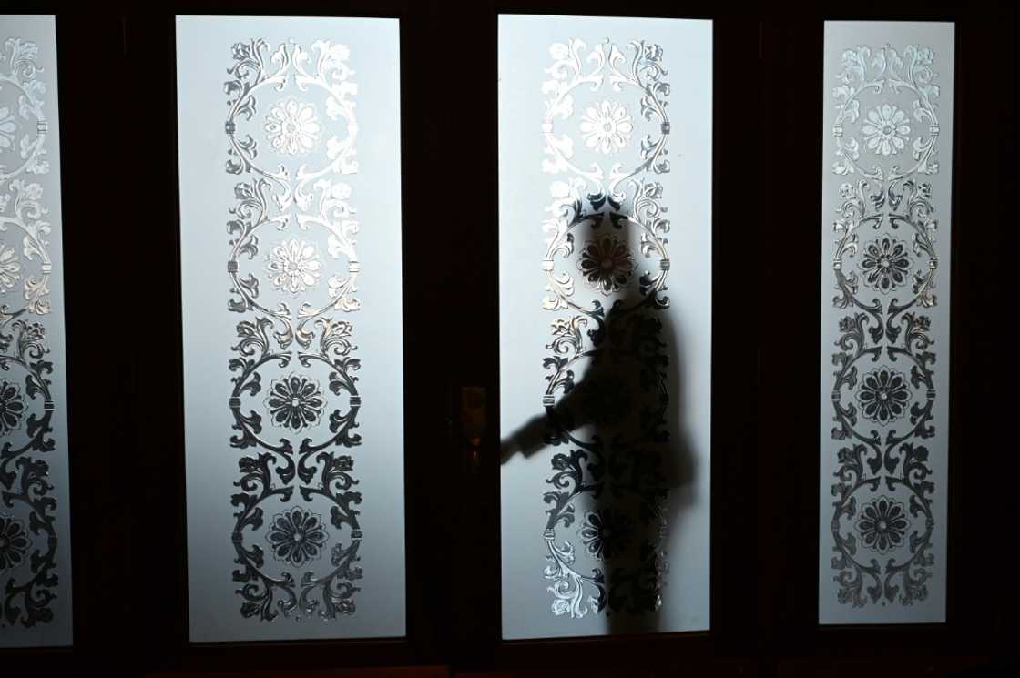 Beijing set an ambitious annual growth target of around five percent on Wednesday, vowing to make domestic demand its main economic driver as an escalating trade war with the United States hit exports Beijing set an ambitious annual growth target of around five percent on Wednesday, vowing to make domestic demand its main economic driver as an escalating trade war with the United States hit exports