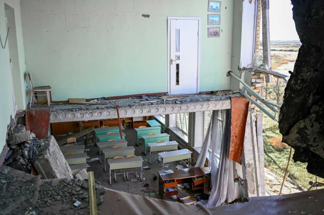 Russian troops set up their base in a village school in the first days of war Russian troops set up their base in a village school in the first days of war