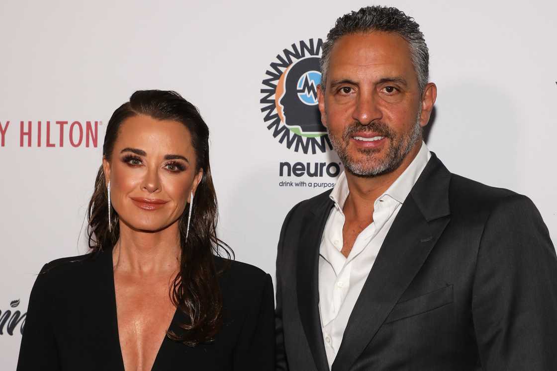 Richards and Mauricio Umansky arrive at the Homeless Not Toothless Hollywood Event Richards and Mauricio Umansky arrive at the Homeless Not Toothless Hollywood Event