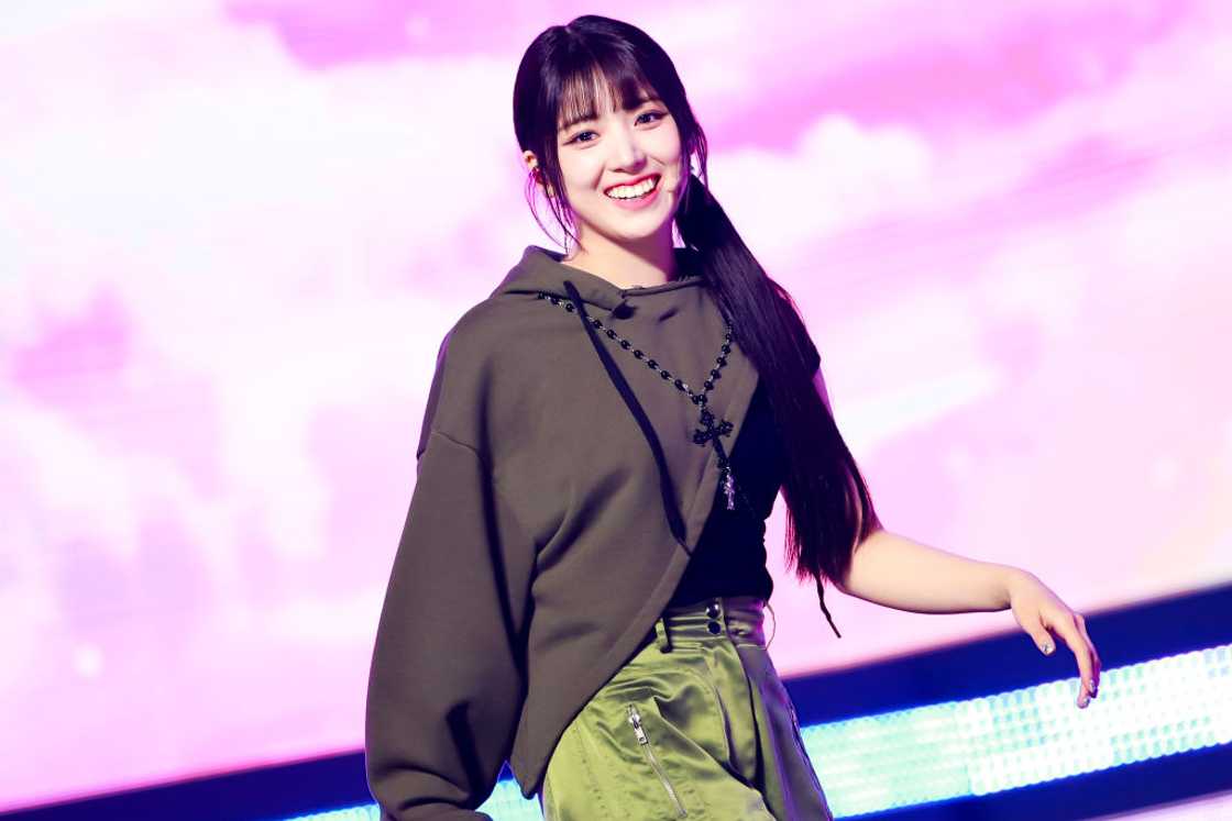 Jiwoo of NMIXX at MBC's Music Program 'Show Champion'. Jiwoo of NMIXX at MBC's Music Program 'Show Champion'.