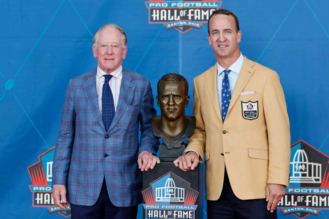 The Manning family's net worth The Manning family's net worth