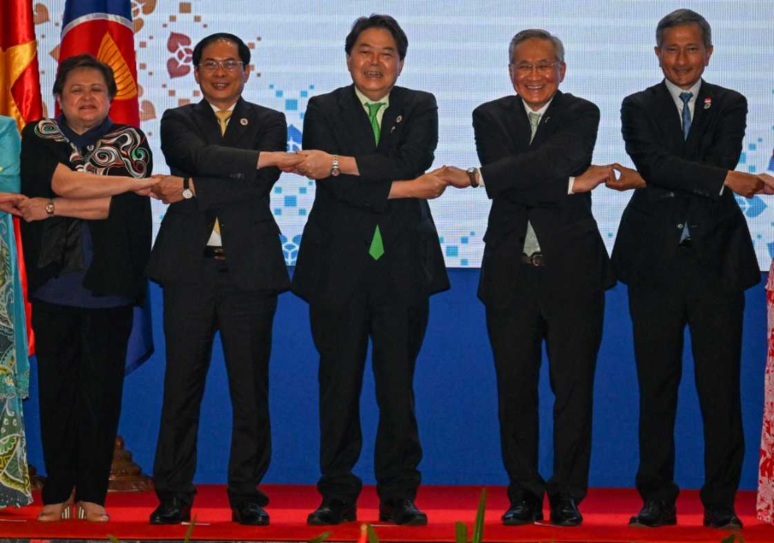 Southeast Asian foreign ministers gathered for talks in Cambodia have urged restraint as tensions rise in the Taiwan Strait